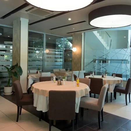 Regata Palace Napospart