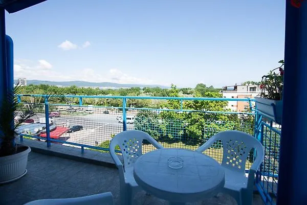 Regata Palace 4* ساني بيتش