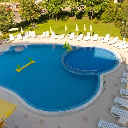 فندق Regata Palace ساني بيتش