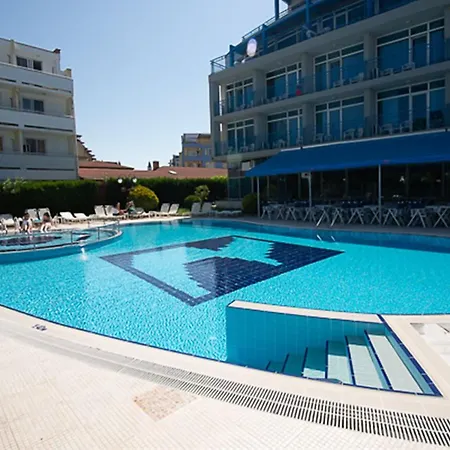 Regata Palace Otel 4*