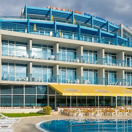 Regata Palace 4* ساني بيتش