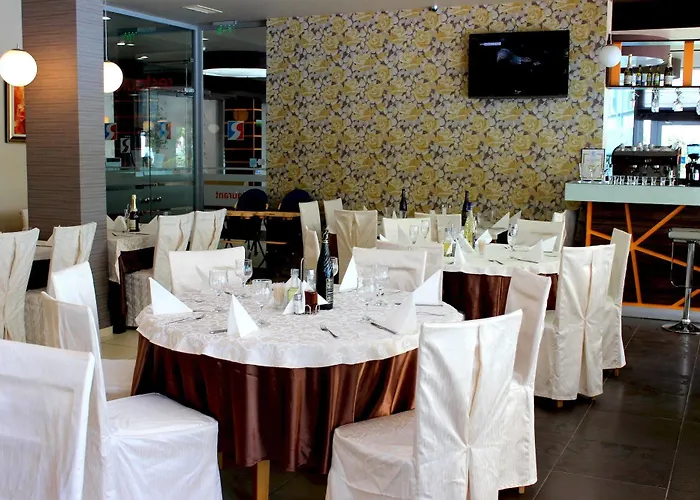 Regata Palace Хотел